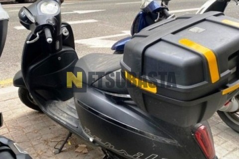 Suzuki Inazuma 250 2013