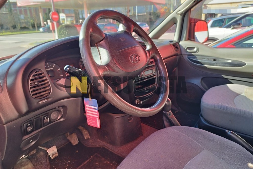 Hyundai H-1 2.5 CRDi 2005