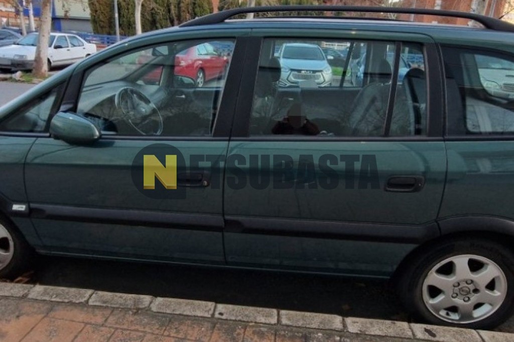 Opel Zafira 2.0 DTi 2002