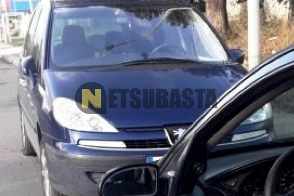 Peugeot 807 2.2 HDi 2004