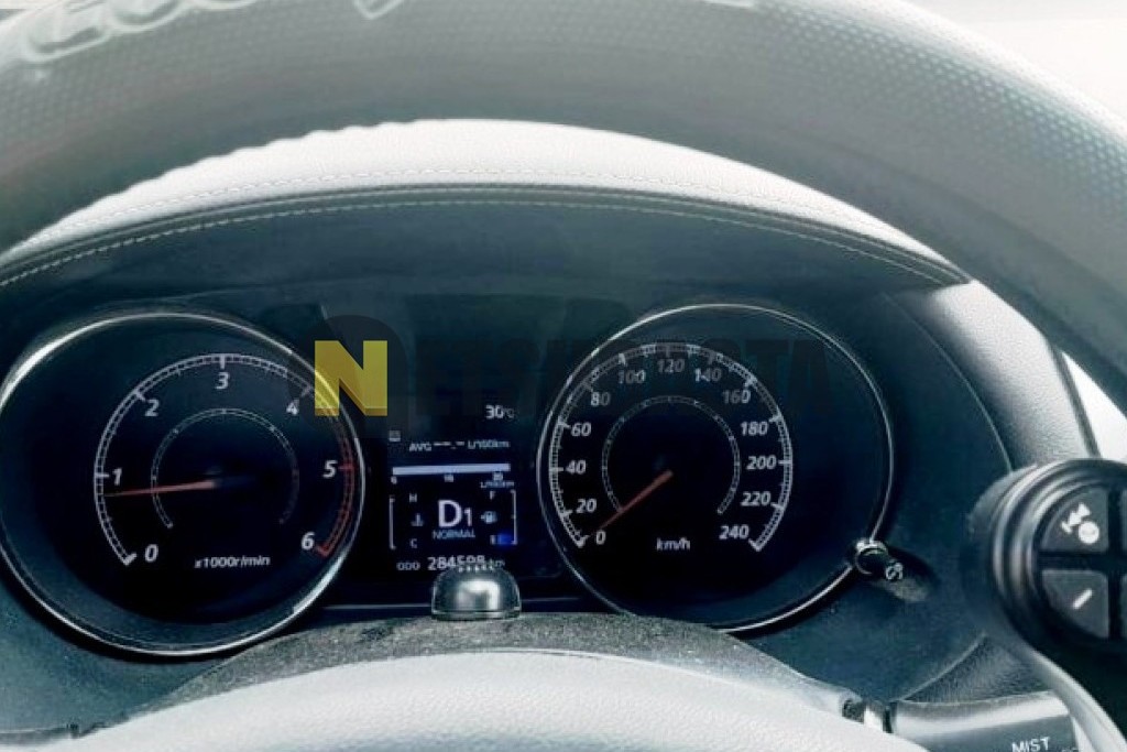 Citroën C-Crosser 2.2 HDi FAP DCS 2011