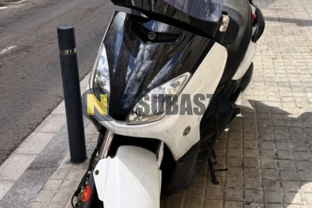 Yamaha X-Max 125 2011