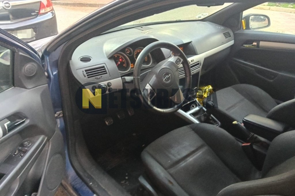 Opel Astra GTC 1.7 CDTi 2006