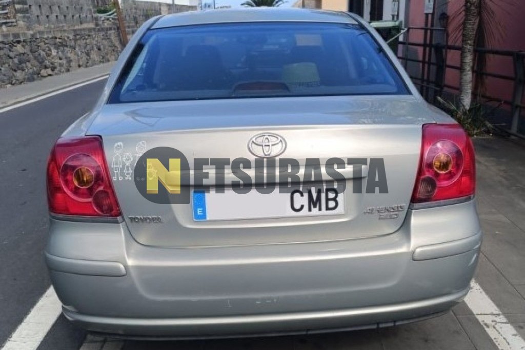 Toyota Avensis 2.0 2.0 VVT-i 2003