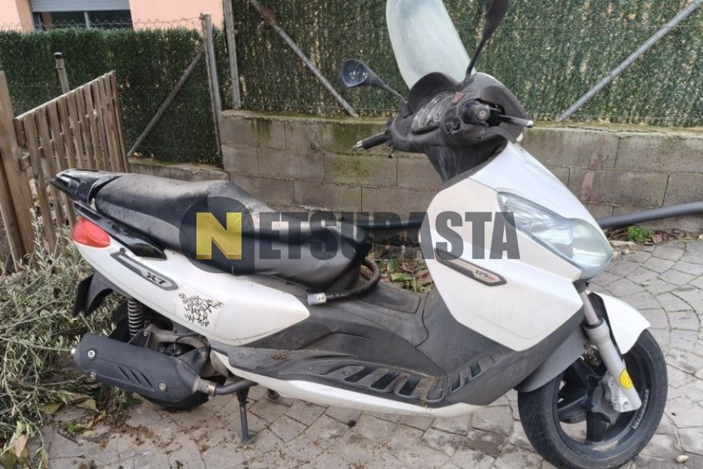 Piaggio X7 EVO 125 ie 2010
