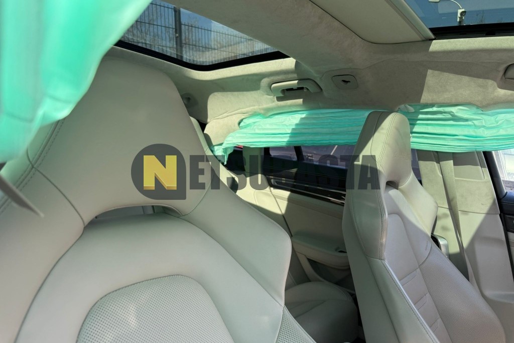 Porsche Panamera Turbo S E-Hybrid Sport Turismo 2019