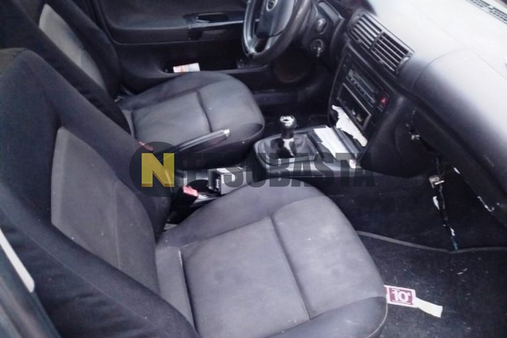 Volkswagen Passat 1.6 2002