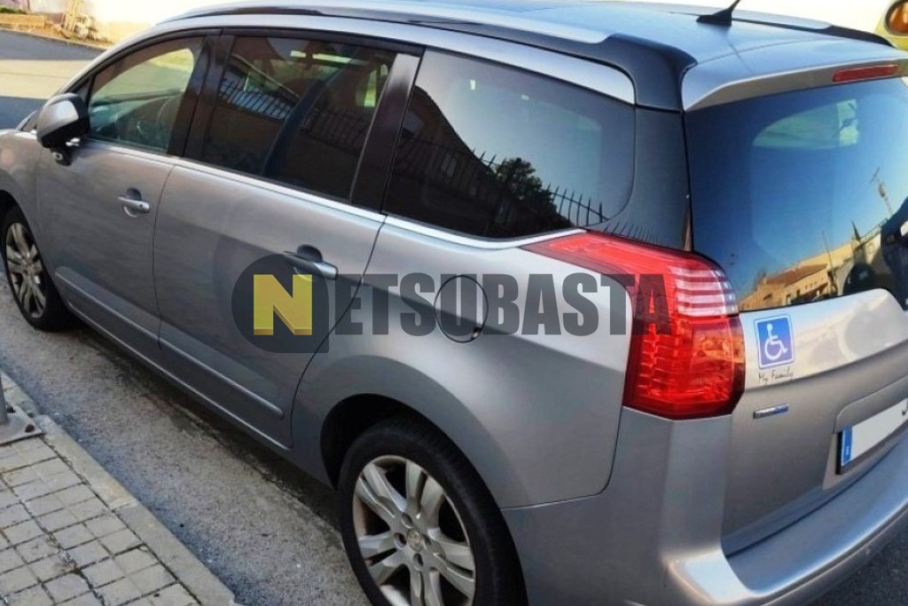 Peugeot 5008 2.0 BlueHDi 7 plazas 2015