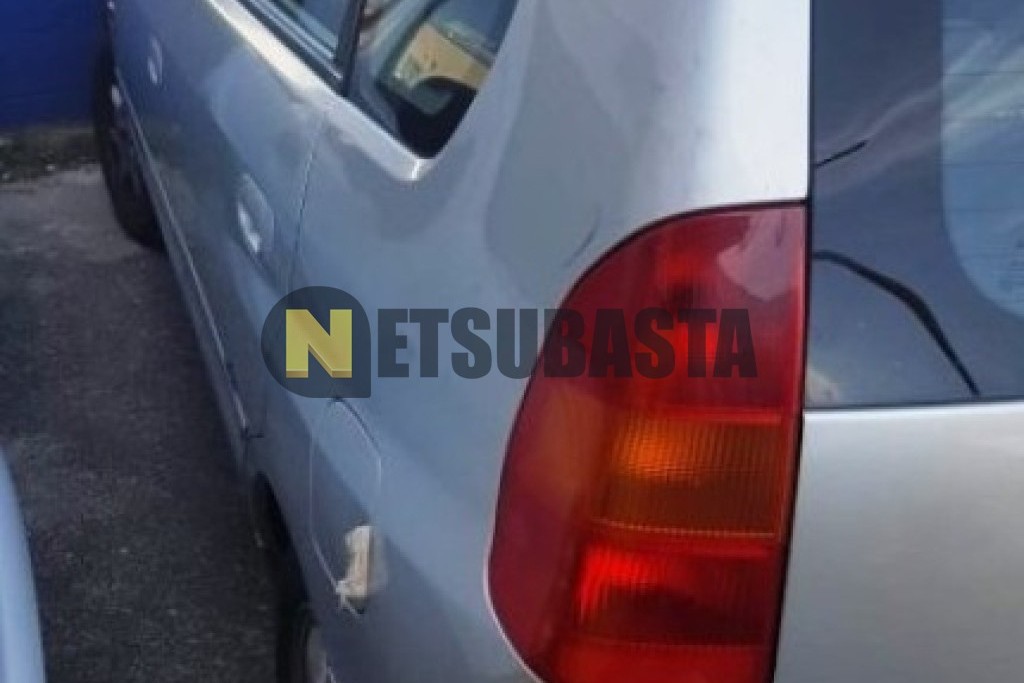 Mitsubishi Space Star 1.8 GDI 2000