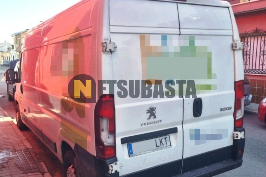 Peugeot Boxer 2.2 BlueHDi 2020