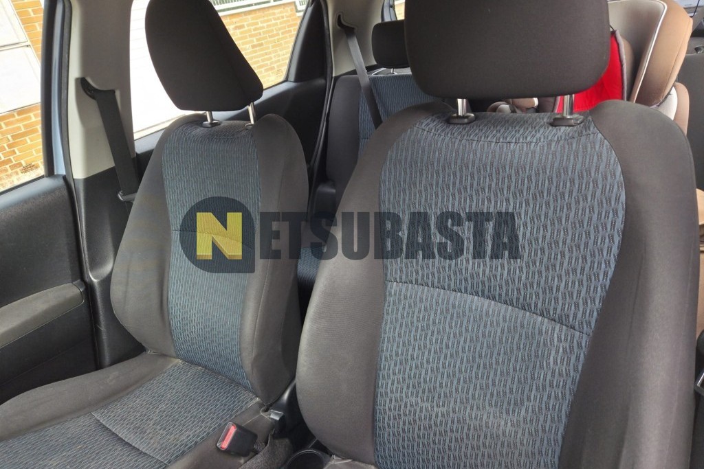 Toyota Yaris 100 2011