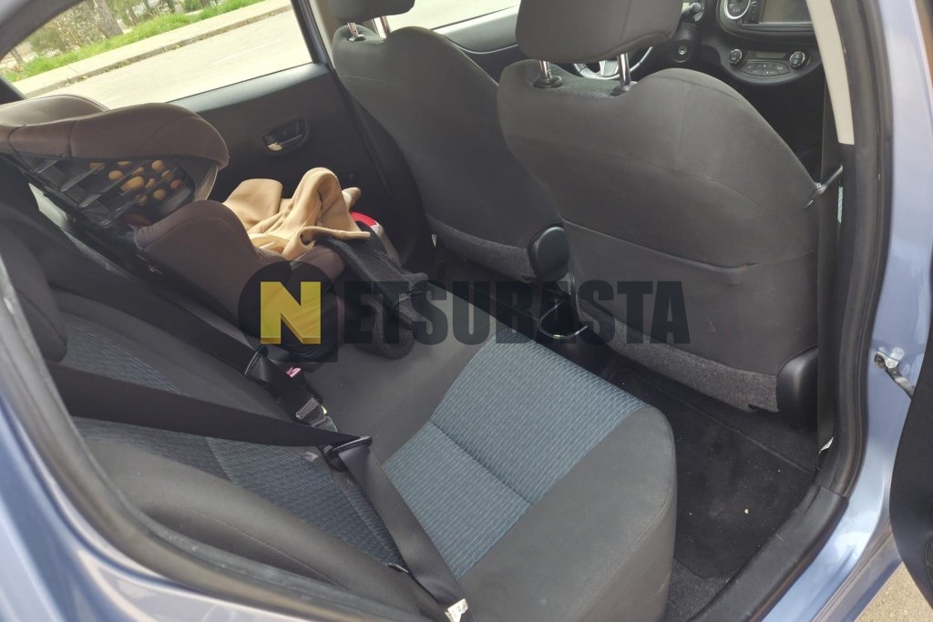 Toyota Yaris 1.3 2011