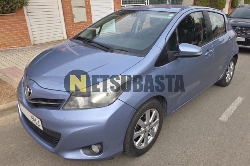 Toyota Yaris 100 2011