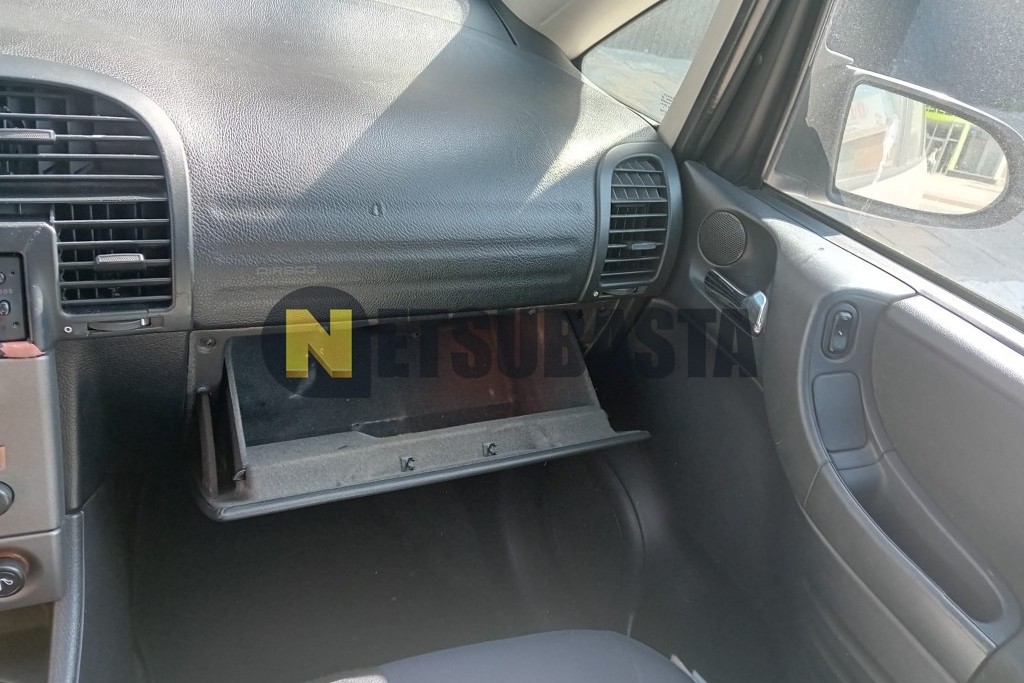 Opel Zafira 2.0 DTi 16V 2004