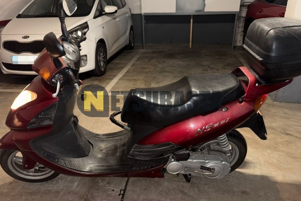 Daelim NS 125 DLX 2006