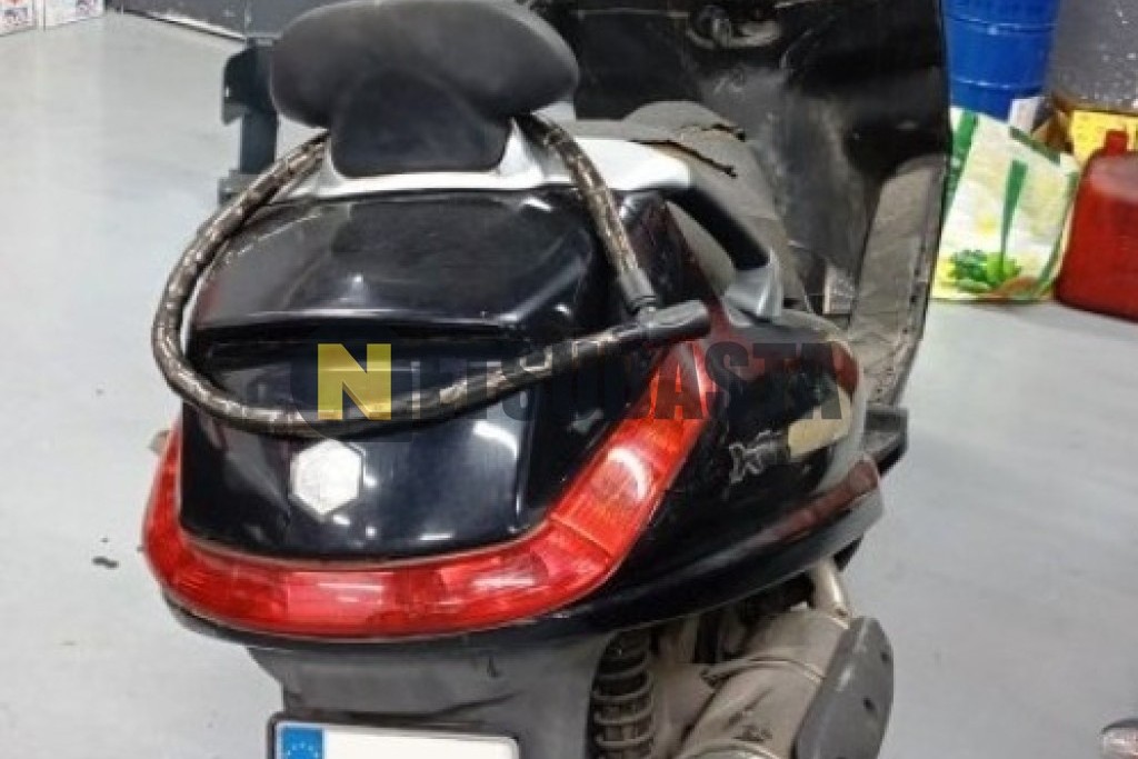 Piaggio X EVO 400 2008