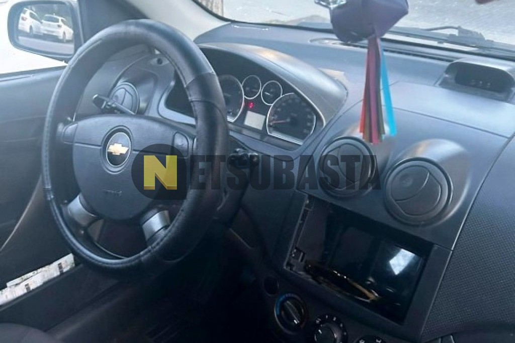 Chevrolet Aveo 1.4 16v 2011