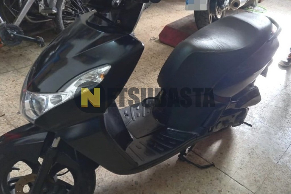 Peugeot Kisbee 50 2012