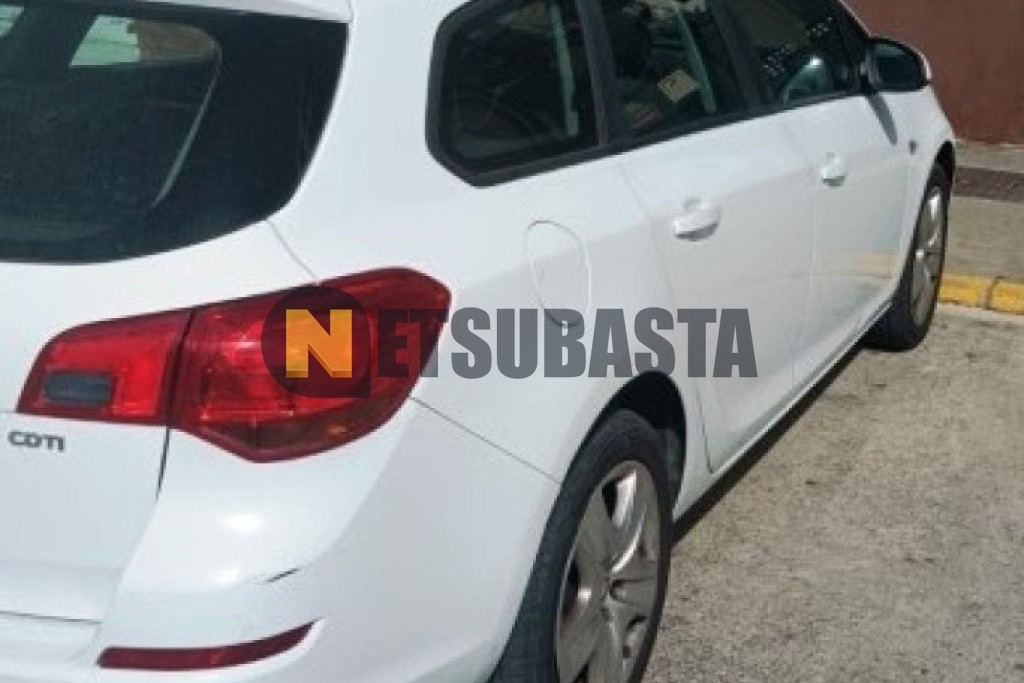 Opel Astra Tourer 1.7 CDTI 2011