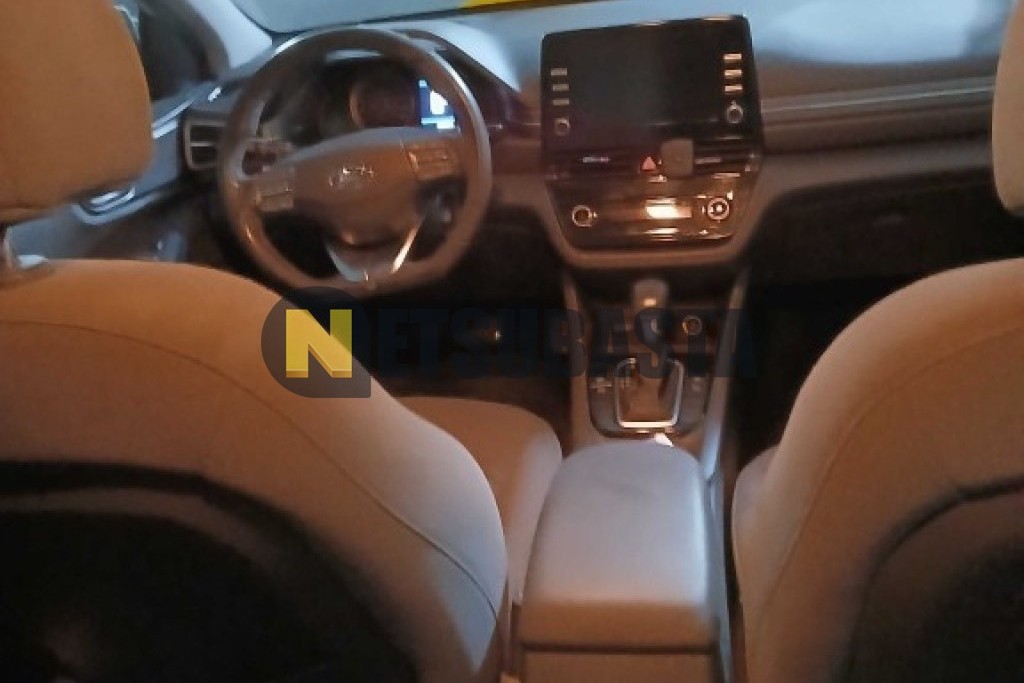 Hyundai IONIQ Híbrido-enchufable 1.6 GDI DCT 2021