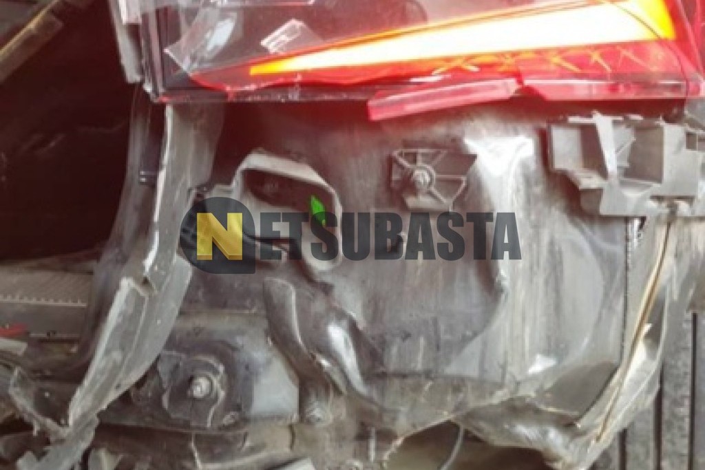 Skoda Superb Combi 2.0 TDI DSG 2021