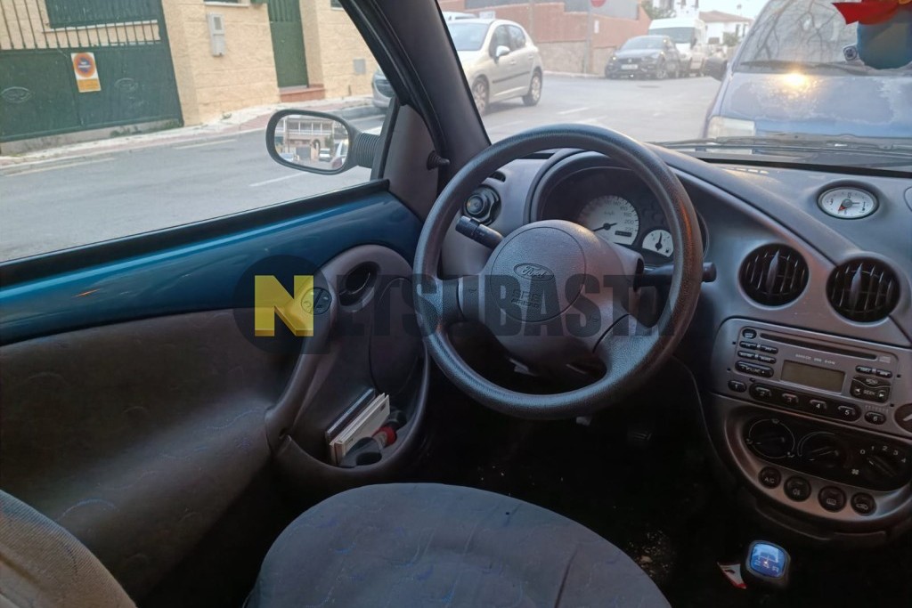 Ford Ka 1.3 2000