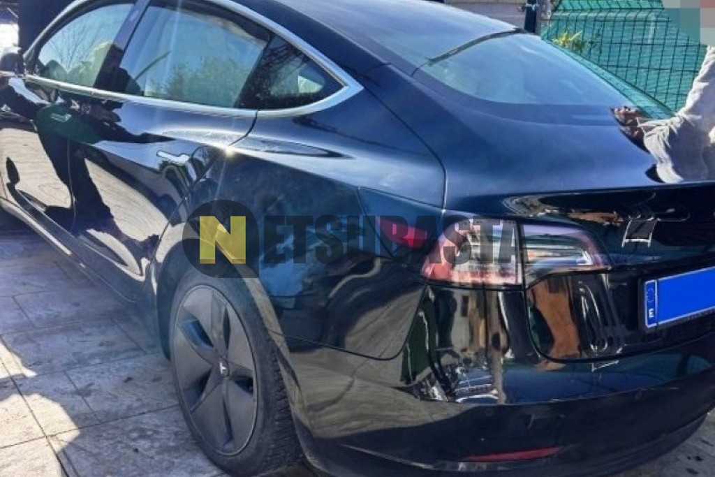 Tesla Model 3 Estandar Plus RWD 2020