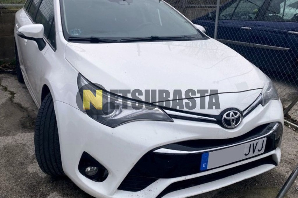 Toyota Avensis Touring Sports 150D 2016