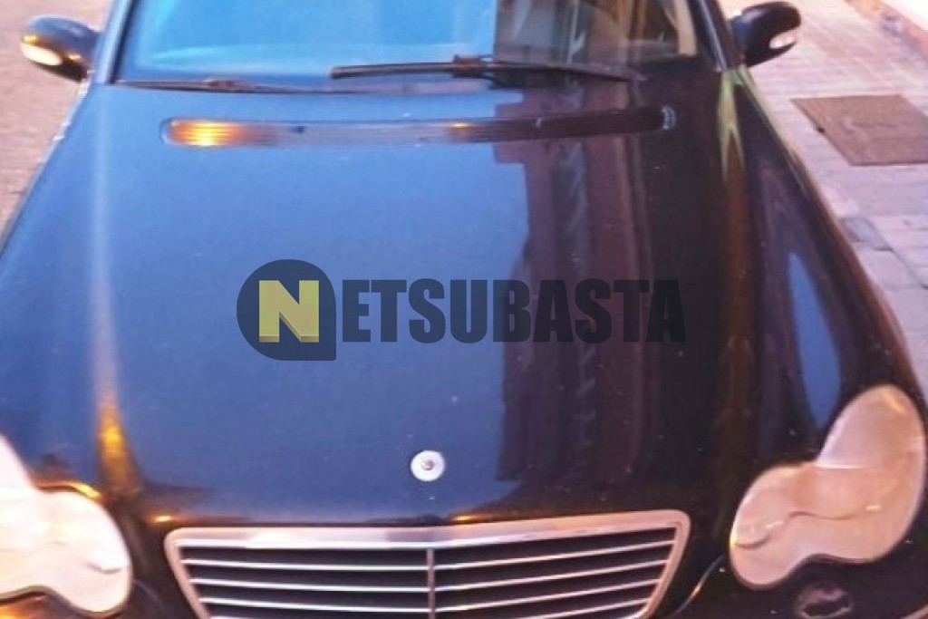 Mercedes-Benz C 200 CDI Familiar Aut. 2003