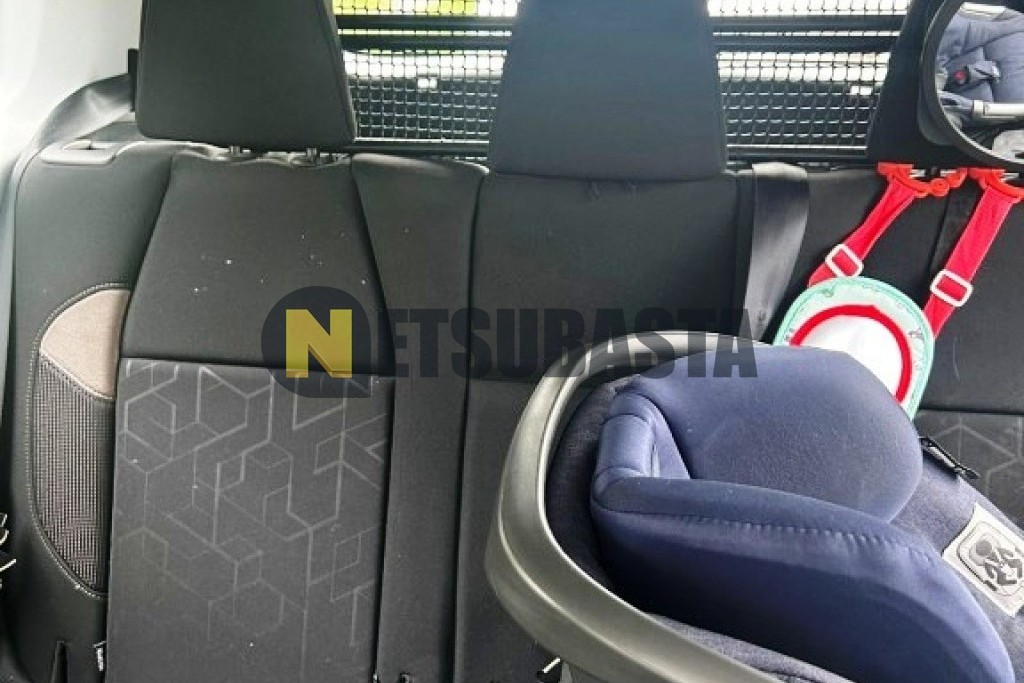 Peugeot 2008 1.2 VTi 2014