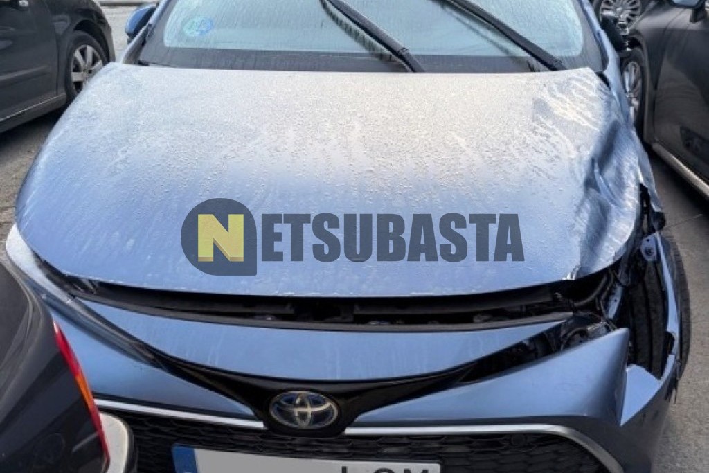 Toyota Corolla hybrid Touring Sports 180H 2019