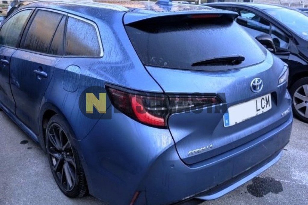 Toyota Corolla hybrid Touring Sports 180H 2019