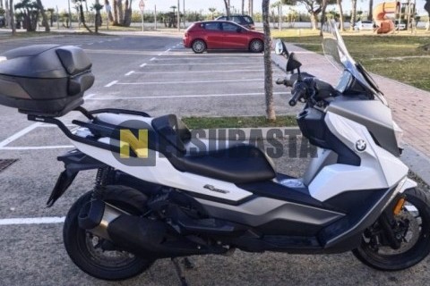 Benelli Leoncino 250 2020