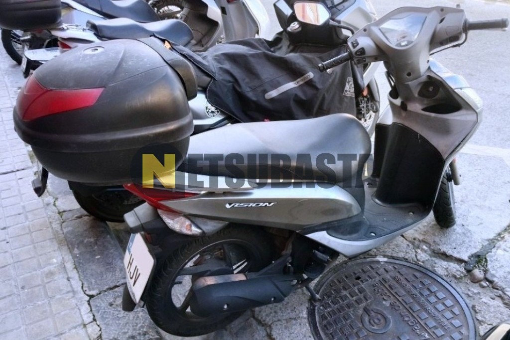 Honda Vision 110 2012