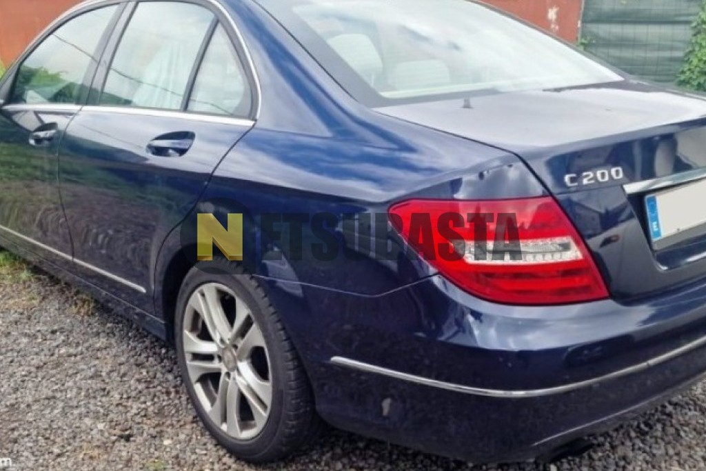 Mercedes-Benz C 200 CDI BlueEFFICIENCY Aut. 2011