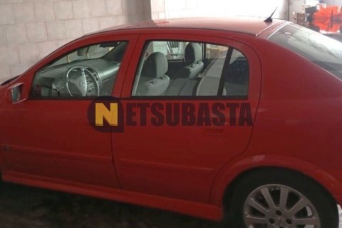 Benelli Leoncino 250 2020