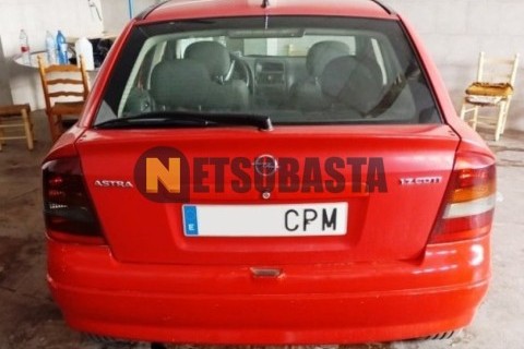 Benelli Leoncino 250 2020