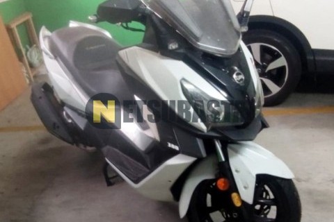Yamaha XMAX 250 2008