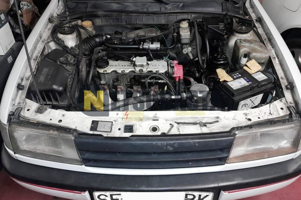 Opel Vectra GT 2.0i 1990