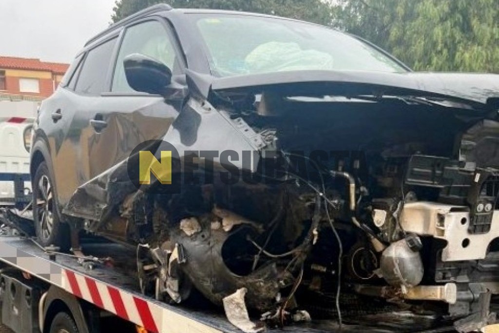 Peugeot 2008 1.2 PureTech 2020