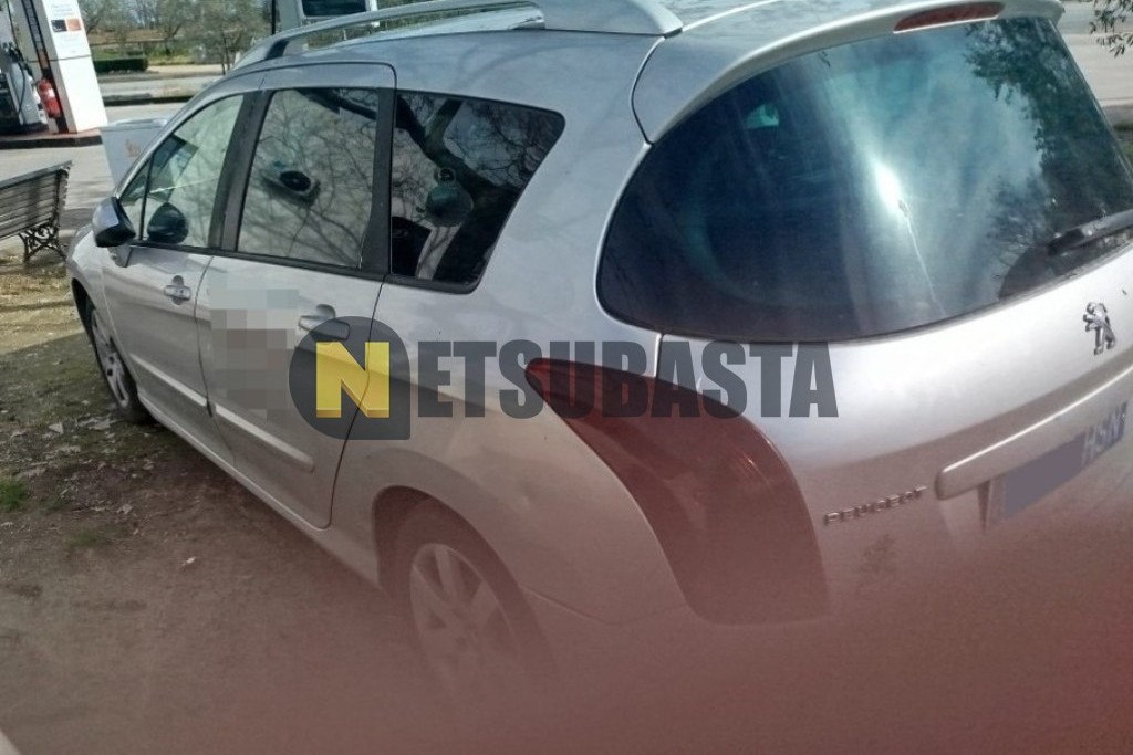 Peugeot 308 SW 1.6 HDi FAP 2013