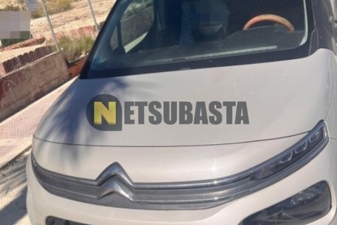 Triumph Street Triple S 660 2018