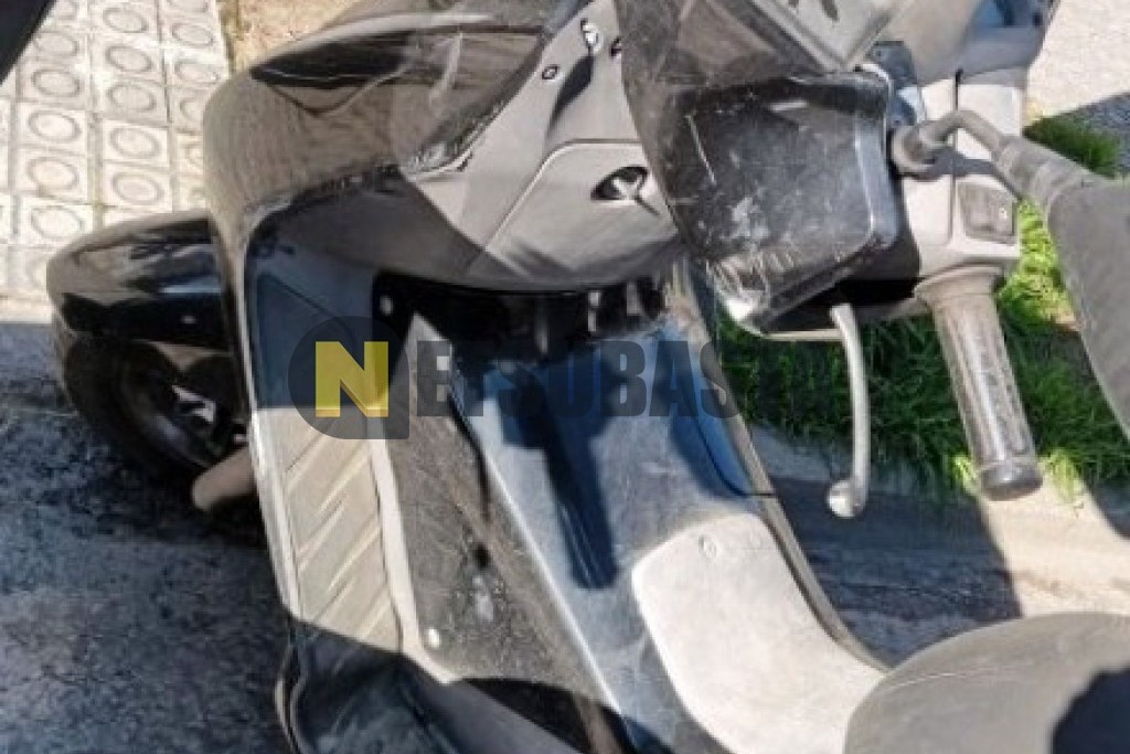 Honda FES 125 Pantheon 2006