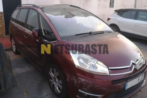 Triumph Street Triple S 660 2018