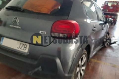 Triumph Street Triple S 660 2018