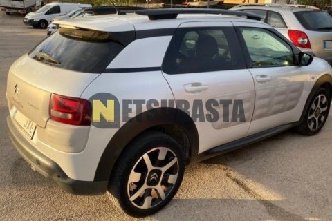 Triumph Street Triple S 660 2018