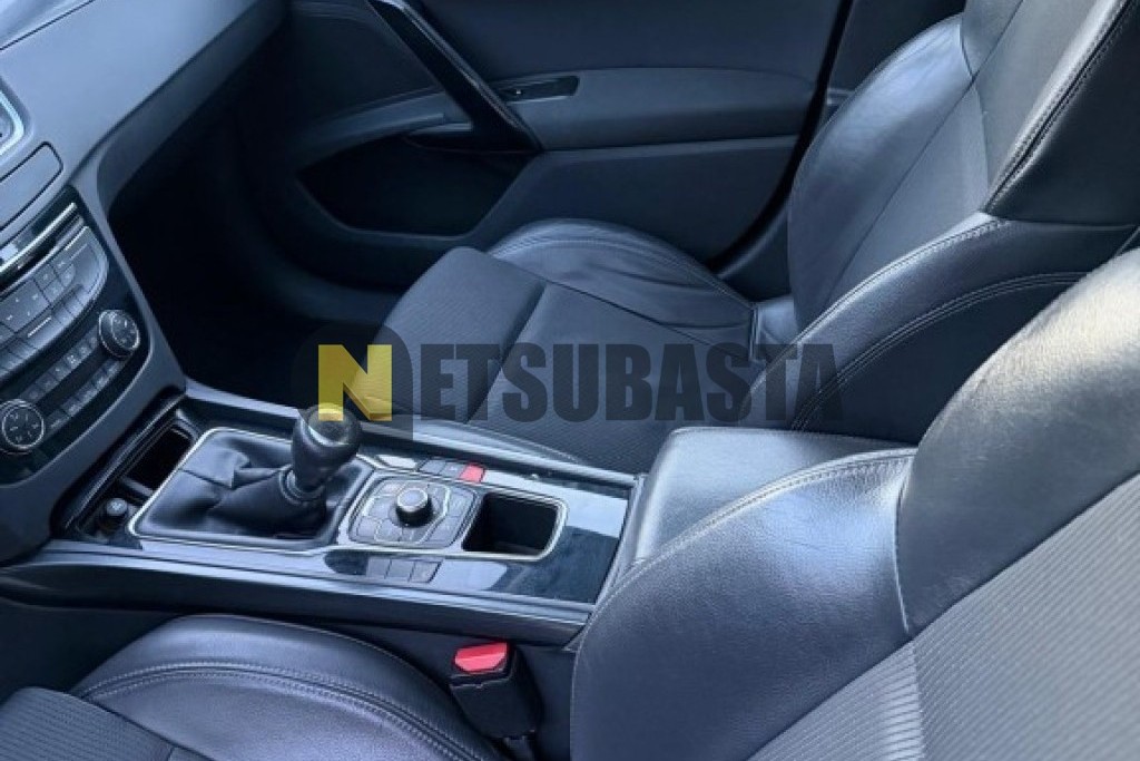 Peugeot 508 1.6 THP 2011