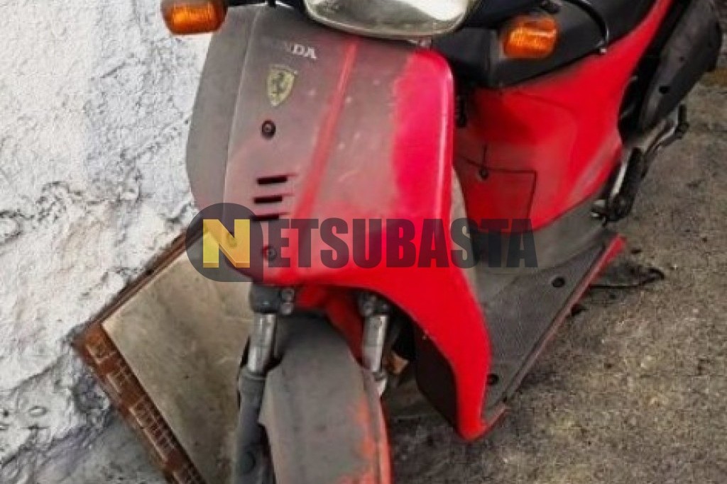 Honda Scoopy 50 2003