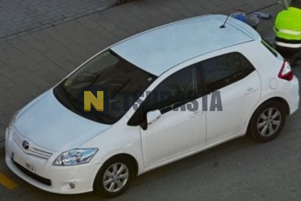 Toyota Auris 90D 2012