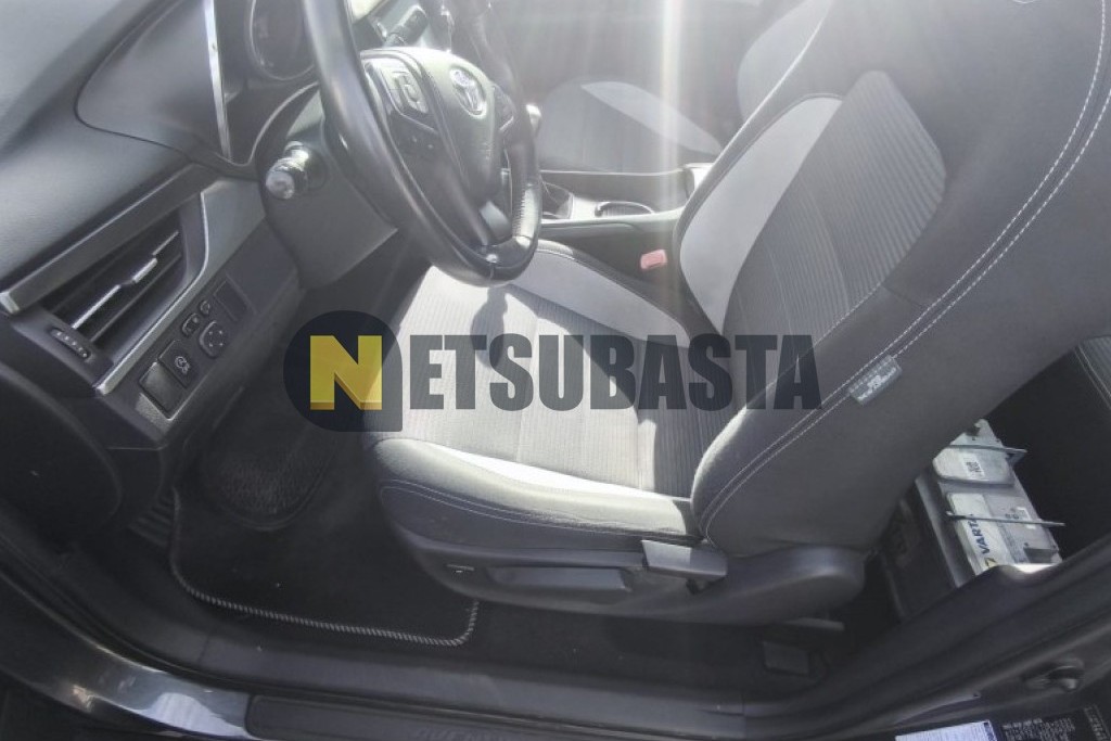 Toyota Avensis 150D 2015